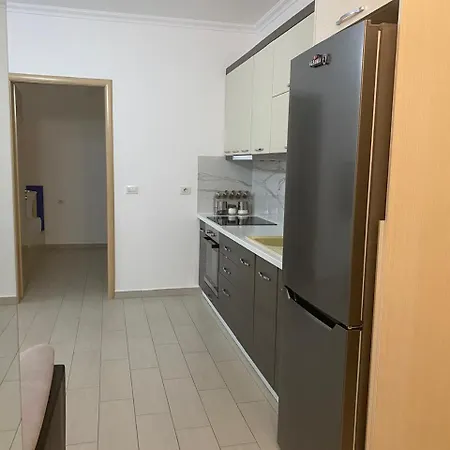 Lungomare View Апартаменты Влёра