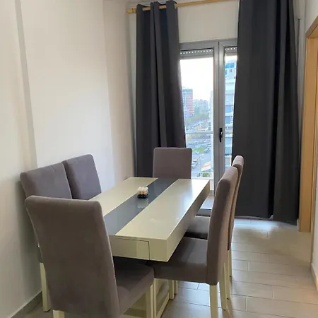 Lungomare View Apartment Vlore