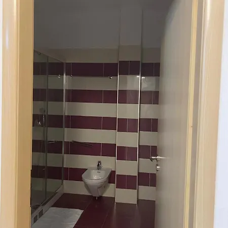 Lungomare View Apartment Vlore